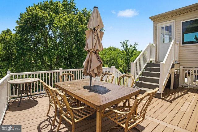 15 BULLRUSH LDG, Elizabethtown, PA 17022