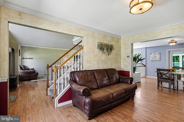 15 BULLRUSH LDG, Elizabethtown, PA 17022