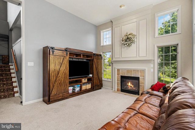 15 BULLRUSH LDG, Elizabethtown, PA 17022