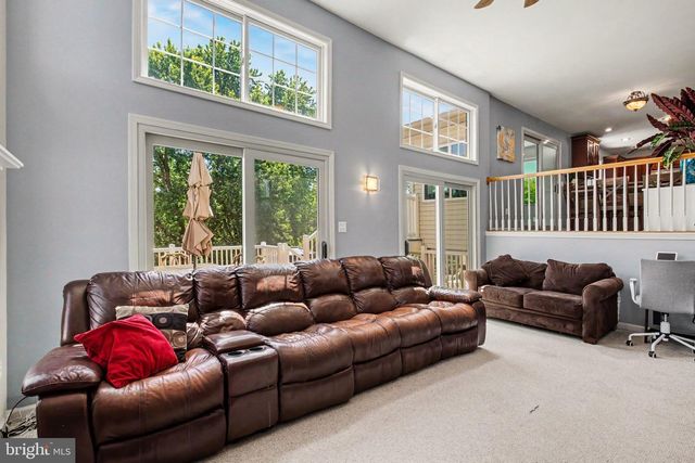15 BULLRUSH LDG, Elizabethtown, PA 17022