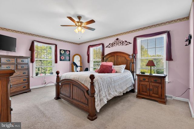 1419 DRAGER RD, Columbia, PA 17512