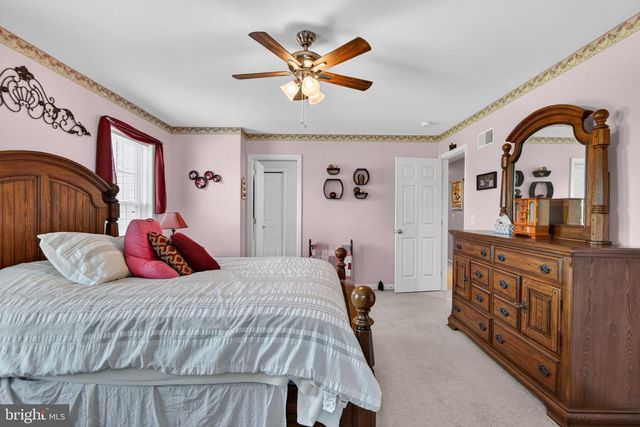 1419 DRAGER RD, Columbia, PA 17512