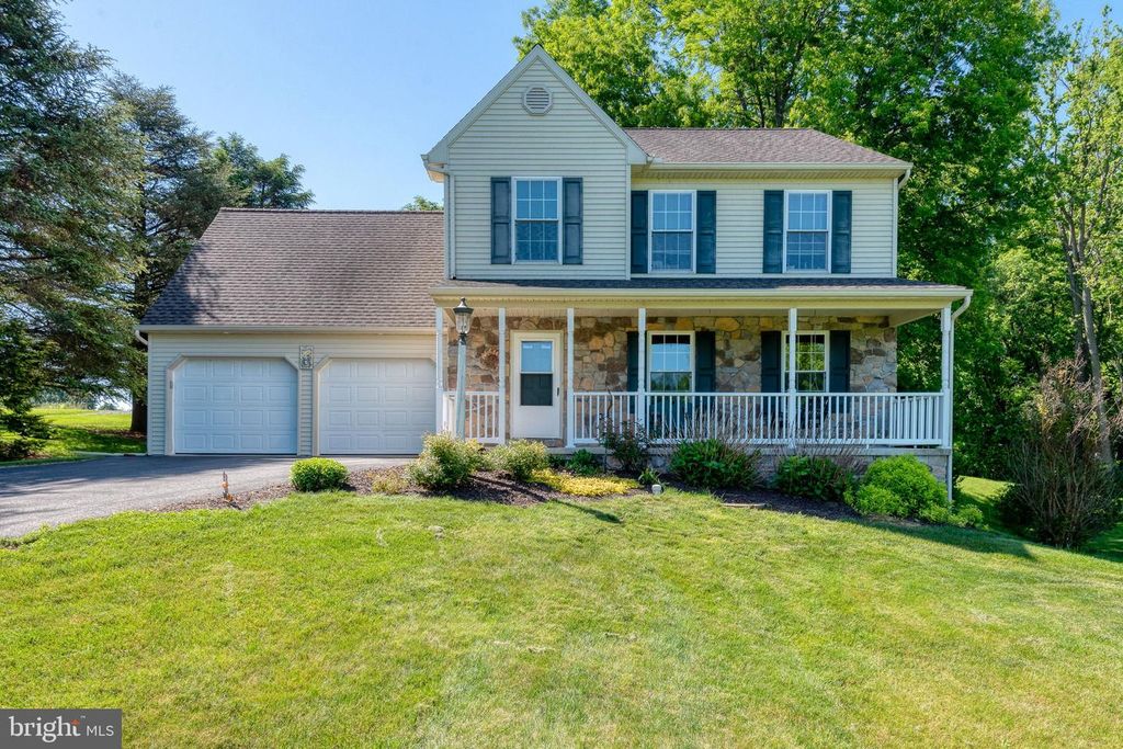 1419 DRAGER RD, Columbia, PA 17512