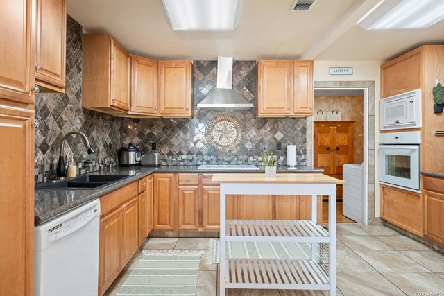 4305 Temple, San Antonio, TX 78217