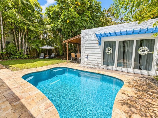 1415 NE 4th Place, Fort Lauderdale, FL 33301