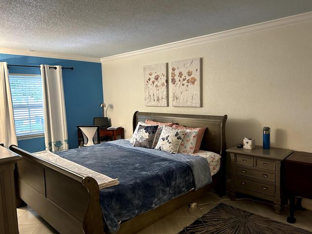 6495 Bay Club Drive 3, Fort Lauderdale, FL 33308