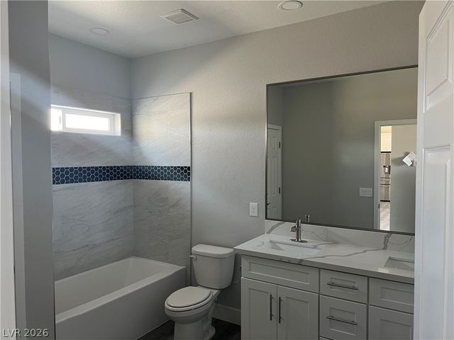 2550 South Tecumseh Avenue, Pahrump, NV 89048
