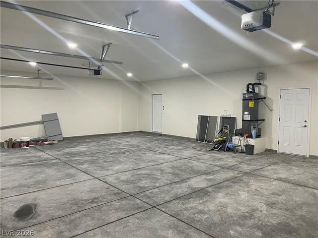2550 South Tecumseh Avenue, Pahrump, NV 89048