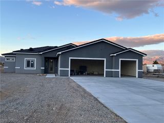 2550 South Tecumseh Avenue, Pahrump, NV 89048