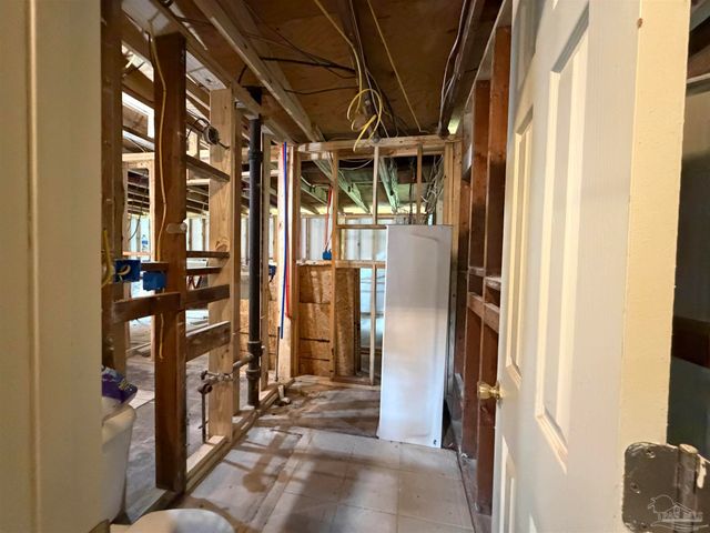 6158 Syrcle Ave, Milton, FL 32570