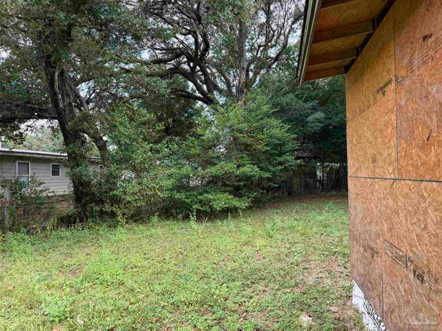 6158 Syrcle Ave, Milton, FL 32570