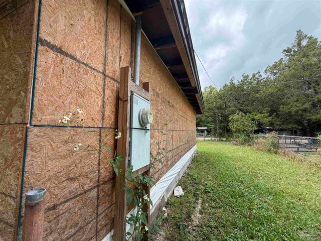 6158 Syrcle Ave, Milton, FL 32570