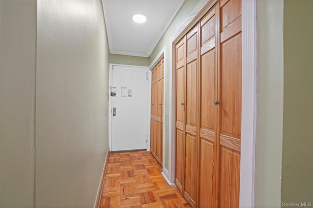 63-11 Queens Boulevard B11, Woodside, NY 11377