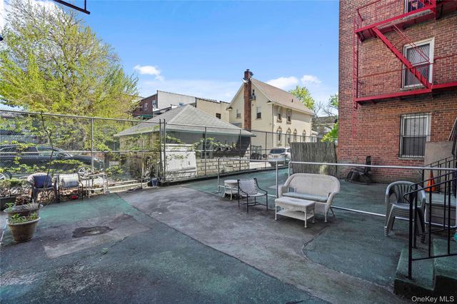 63-11 Queens Boulevard B11, Woodside, NY 11377