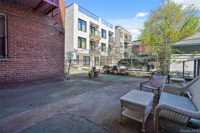 63-11 Queens Boulevard B11, Woodside, NY 11377