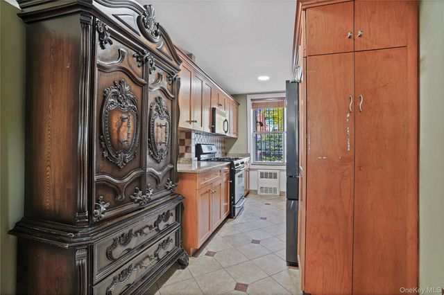 63-11 Queens Boulevard B11, Woodside, NY 11377