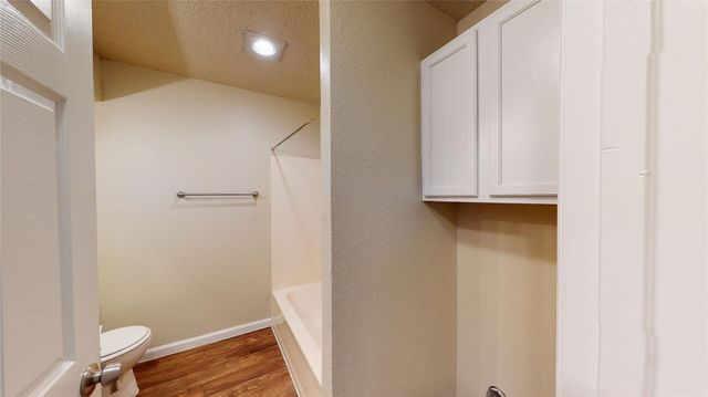 218 Renfro Street A, Grand Prairie, TX 75051