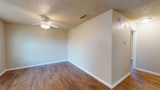 218 Renfro Street A, Grand Prairie, TX 75051