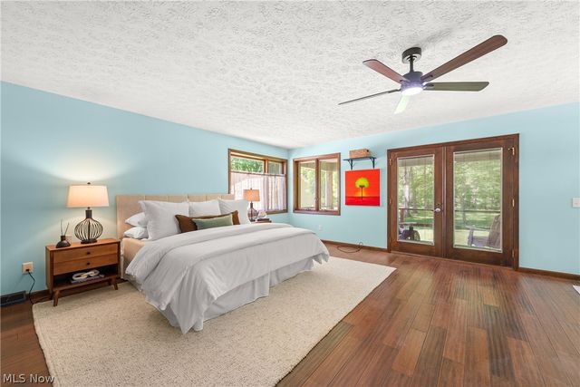 24270 Forestview Drive, Columbia Station, OH 44028