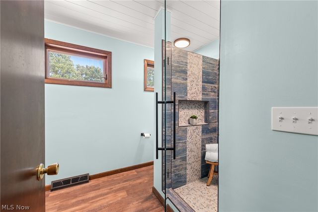 24270 Forestview Drive, Columbia Station, OH 44028