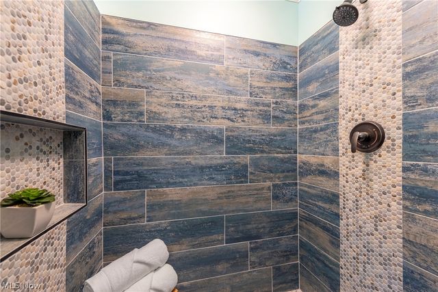 24270 Forestview Drive, Columbia Station, OH 44028