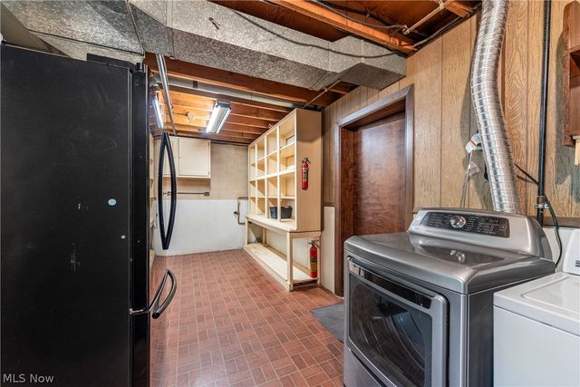 24270 Forestview Drive, Columbia Station, OH 44028