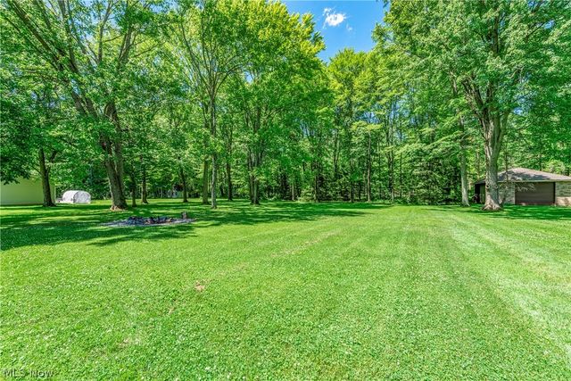 24270 Forestview Drive, Columbia Station, OH 44028