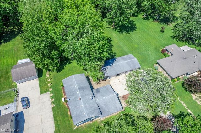 24270 Forestview Drive, Columbia Station, OH 44028