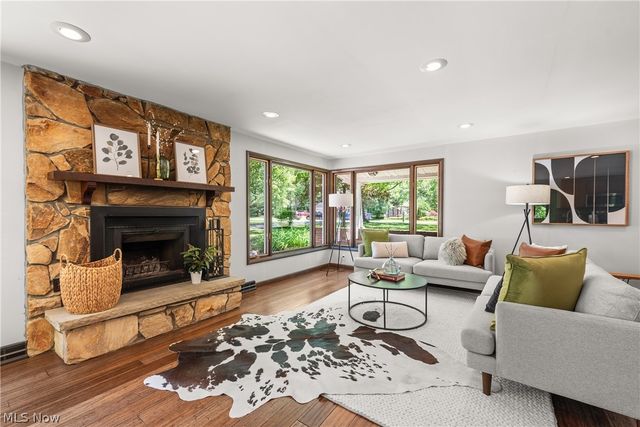 24270 Forestview Drive, Columbia Station, OH 44028