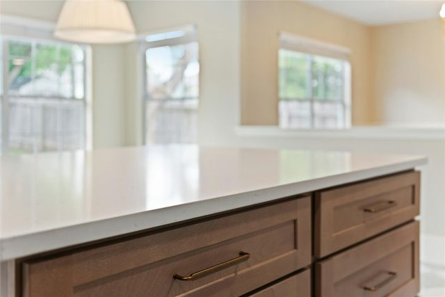2017 Carriage Club DR, Cedar Park, TX 78613
