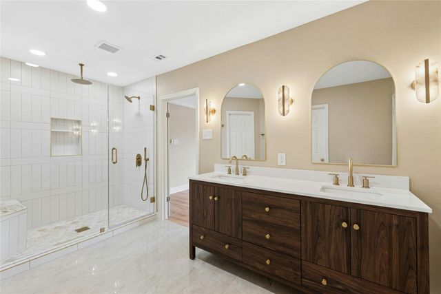 2017 Carriage Club DR, Cedar Park, TX 78613