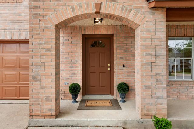 2017 Carriage Club DR, Cedar Park, TX 78613
