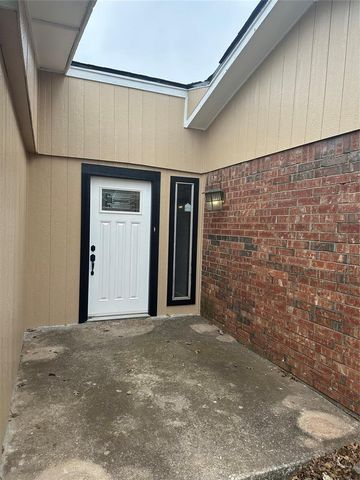 1318 Alviola Avenue, Midwest City, OK 73110