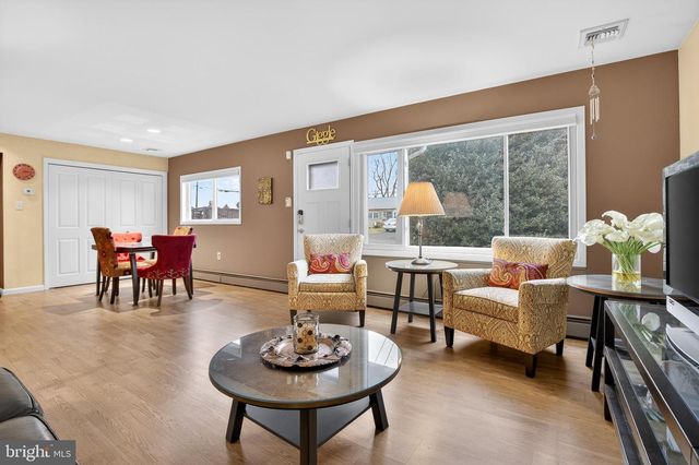 58 SOUTH AVE, Landisville, PA 17538