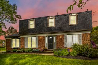 1972 Del Prado Court, Mccandless, PA 15101