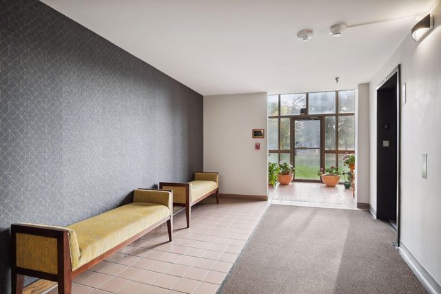 1181 Edgcumbe Road 1008, Saint Paul, MN 55105