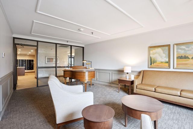 1181 Edgcumbe Road 1008, Saint Paul, MN 55105