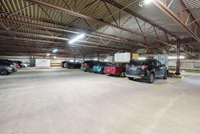 1181 Edgcumbe Road 1008, Saint Paul, MN 55105