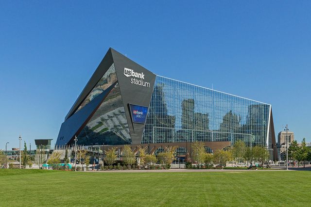 1181 Edgcumbe Road 1008, Saint Paul, MN 55105