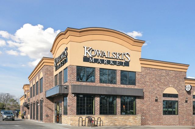 1181 Edgcumbe Road 1008, Saint Paul, MN 55105