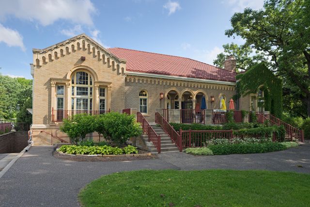 1181 Edgcumbe Road 1008, Saint Paul, MN 55105