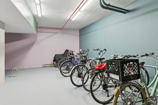 1181 Edgcumbe Road 1008, Saint Paul, MN 55105