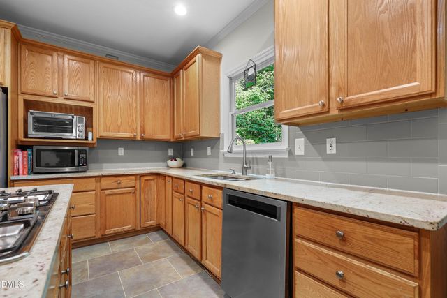 1432 Gray Bluff Trail, Chapel Hill, NC 27517