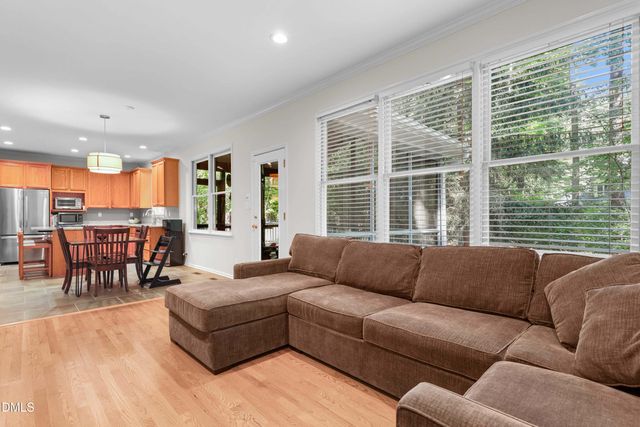 1432 Gray Bluff Trail, Chapel Hill, NC 27517