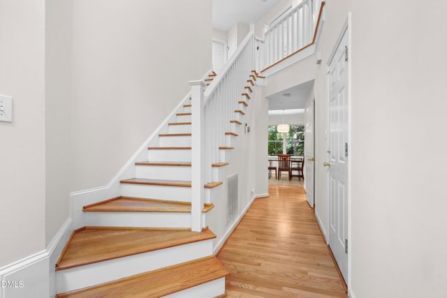 1432 Gray Bluff Trail, Chapel Hill, NC 27517