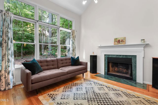1432 Gray Bluff Trail, Chapel Hill, NC 27517