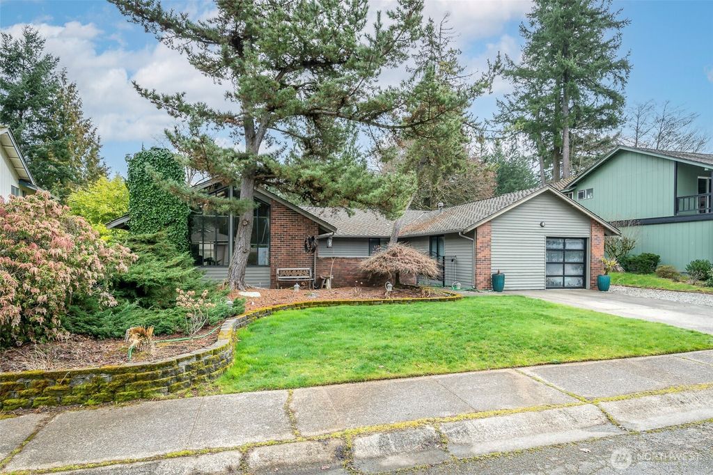 16540 147th Avenue SE, Renton, WA 98058