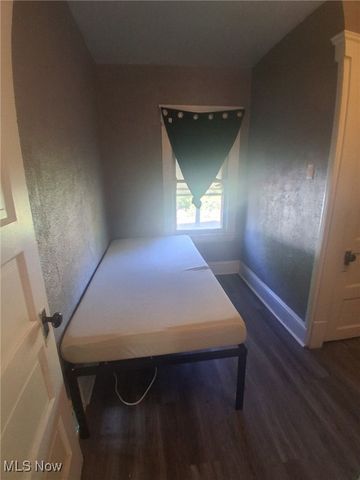 3306 W 52nd Street W, Cleveland, OH 44102