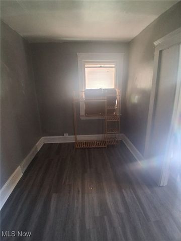 3306 W 52nd Street W, Cleveland, OH 44102