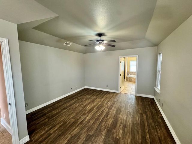 1447 Crossings Court, San Angelo, TX 76904